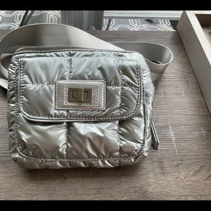 New Steve Madden Quilted Handbag.